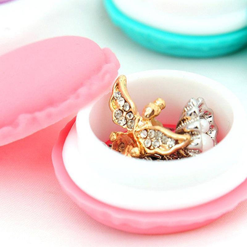 Macaron jewelry box - Riley Watson