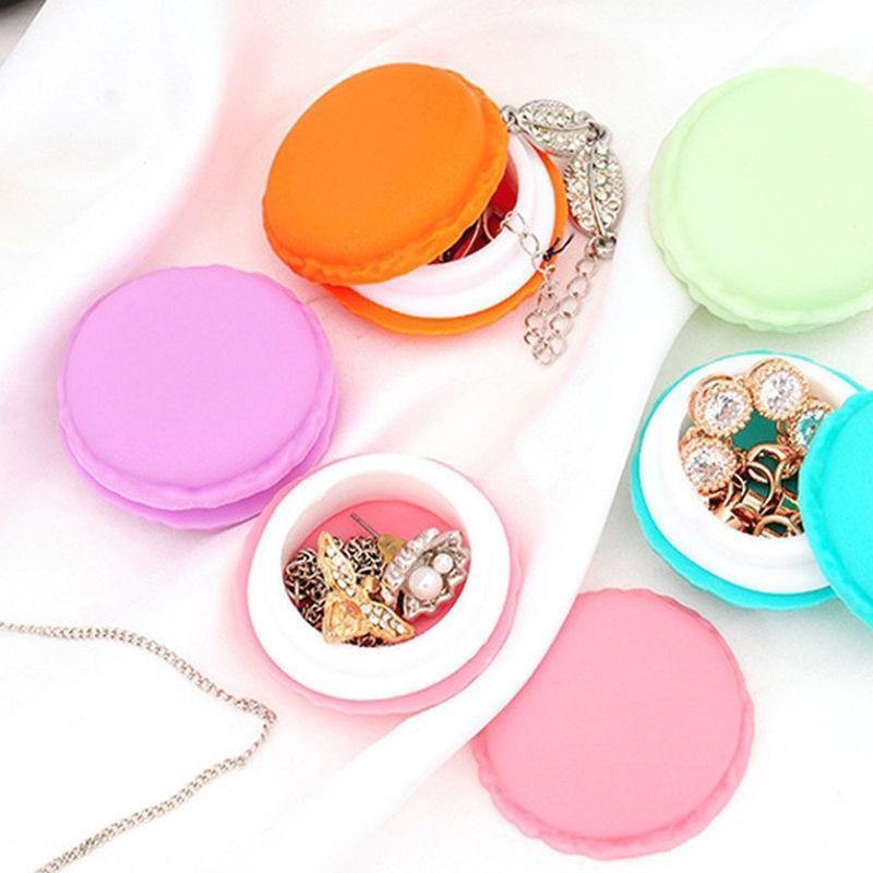 Macaron jewelry box - Riley Watson